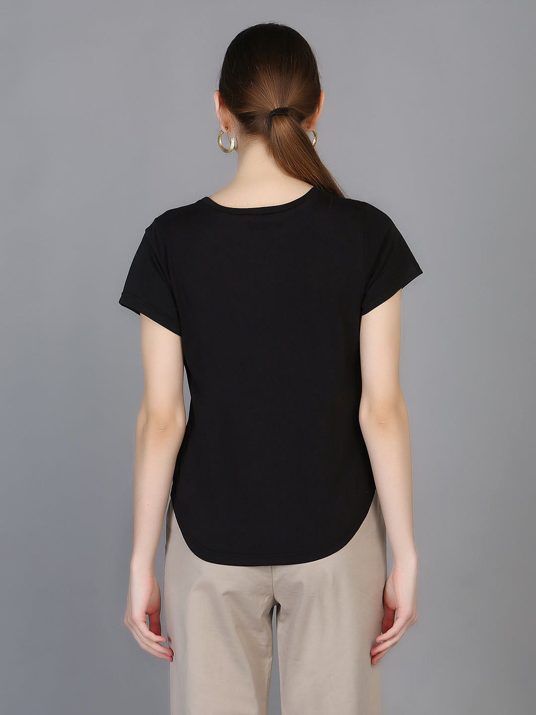 Women Black Simple T-shirt