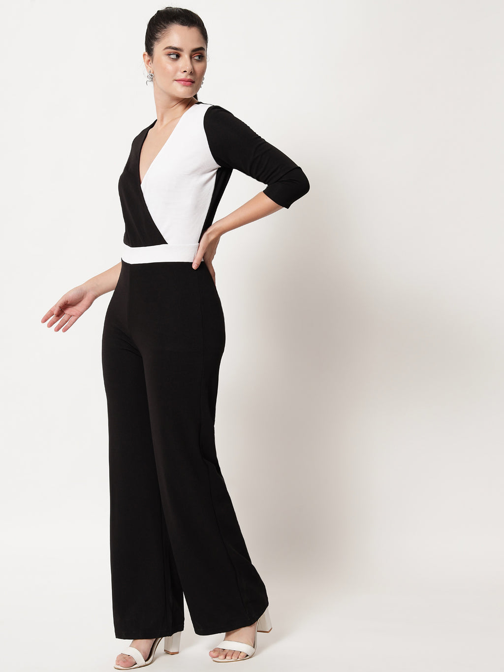 Colourblocked V-Neck Basic Jumpsuit