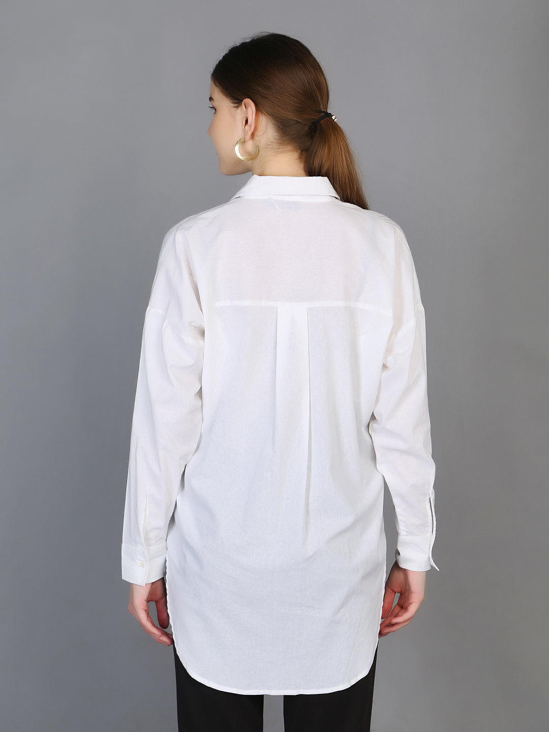 Spread Collar High-Low Cotton Shirt