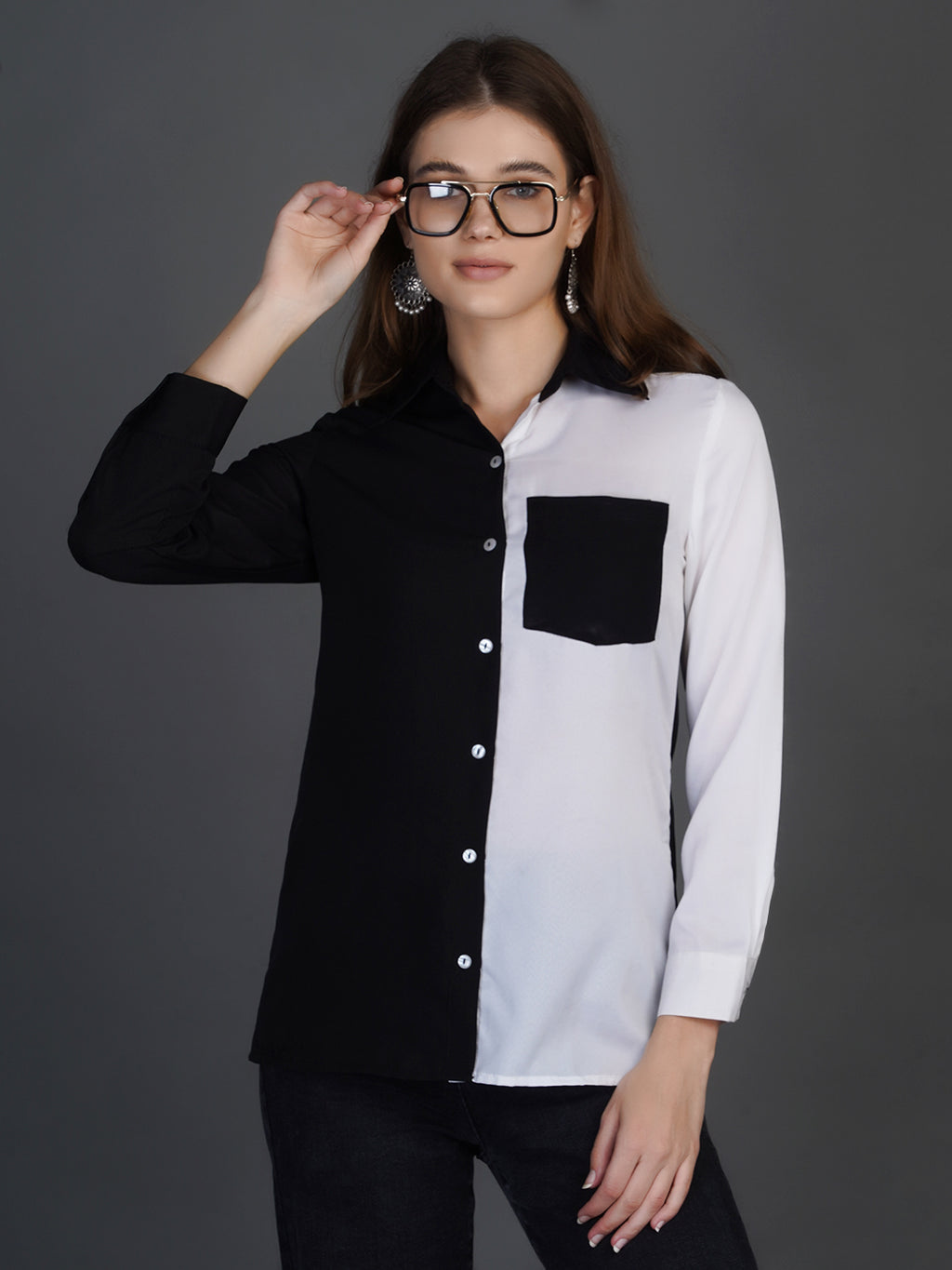 Colourblocked Spread Collar Long Sleeves Casual Shirt