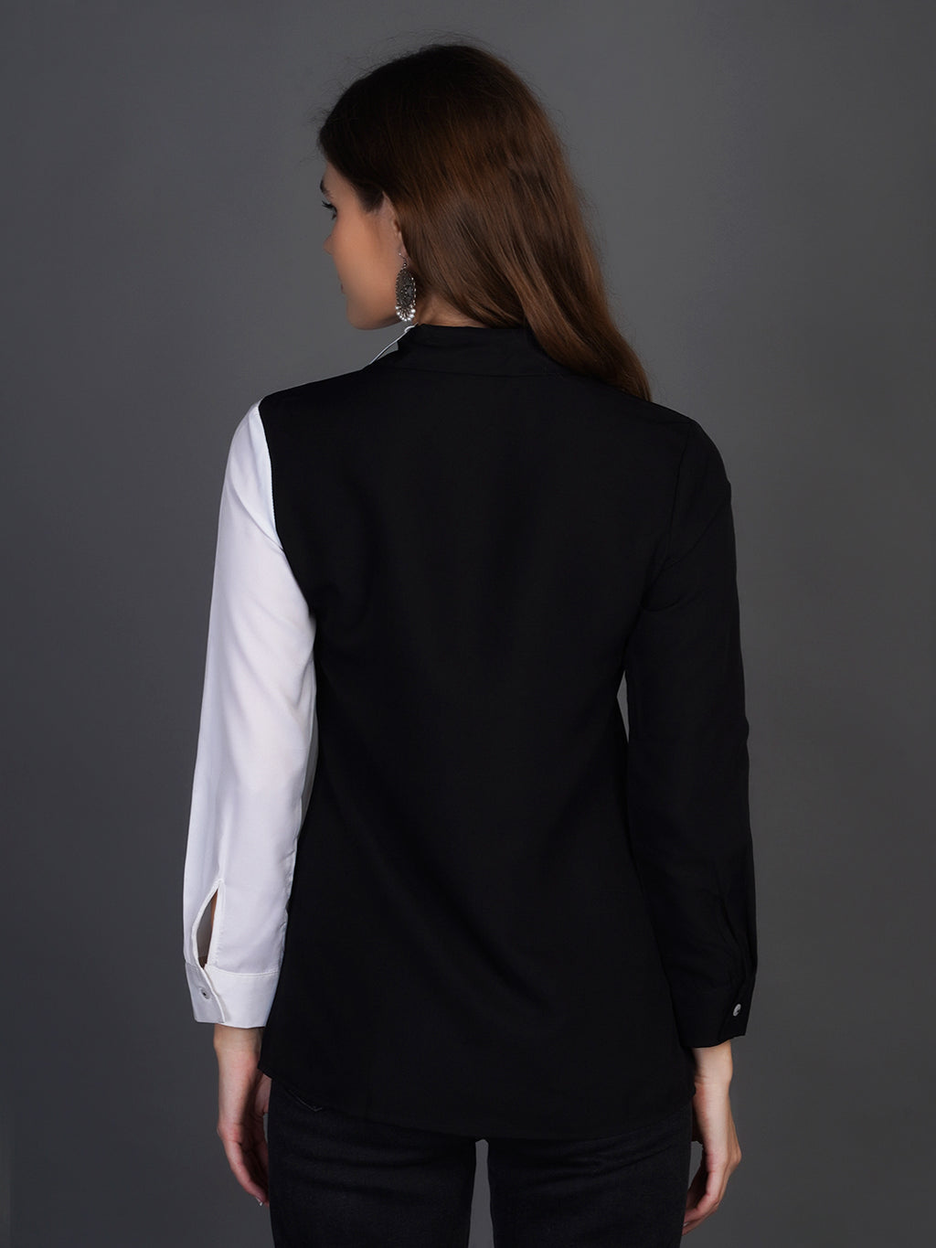 Colourblocked Spread Collar Long Sleeves Casual Shirt